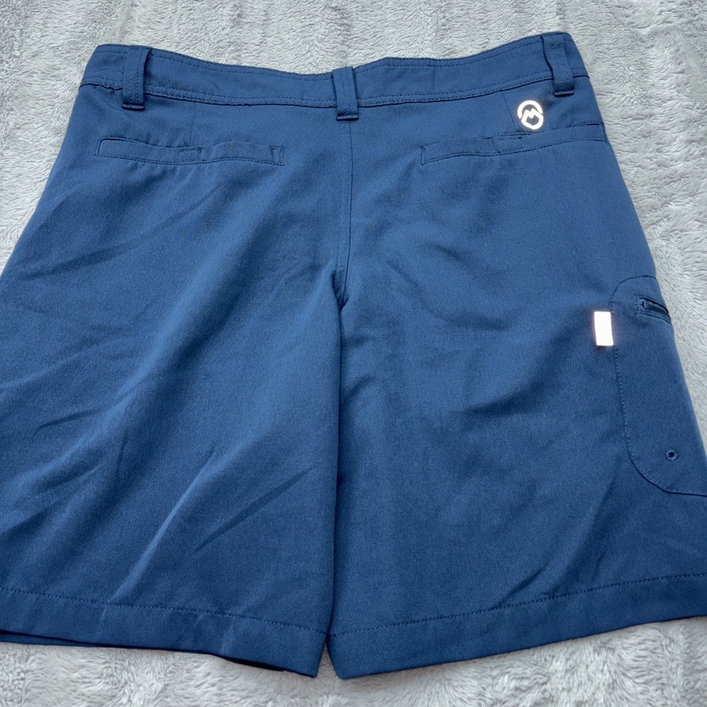 Magellan Shorts  Blue Outdoors Fish Gear Water-Repellant Mesh Pockets 32 - Picture 6 of 8